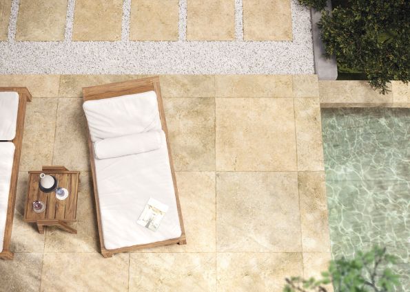 sichenia_amboise-oro_pool_outdoor