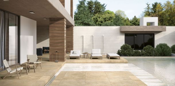 Amboise_Piscina-Oro-chipped-edge-90x90-33x120-silvis-20x120-Pearl-me_tal-60x120-Ribbed-white-30x90-1-scaled